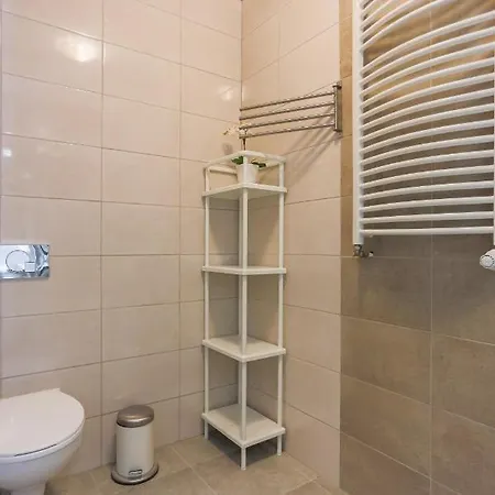 - Konopnickiej 10 سفينويتشي