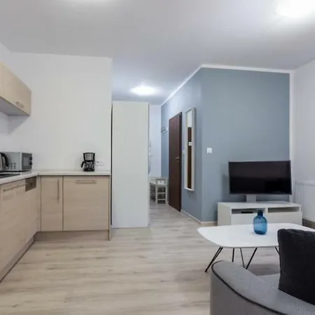 - Konopnickiej 10 شقة